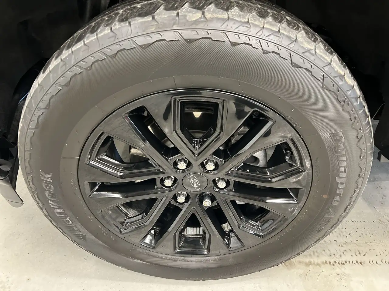 Ford F-150 - Image 16