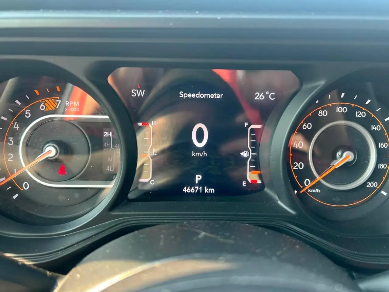 Jeep Wrangler - Image 18