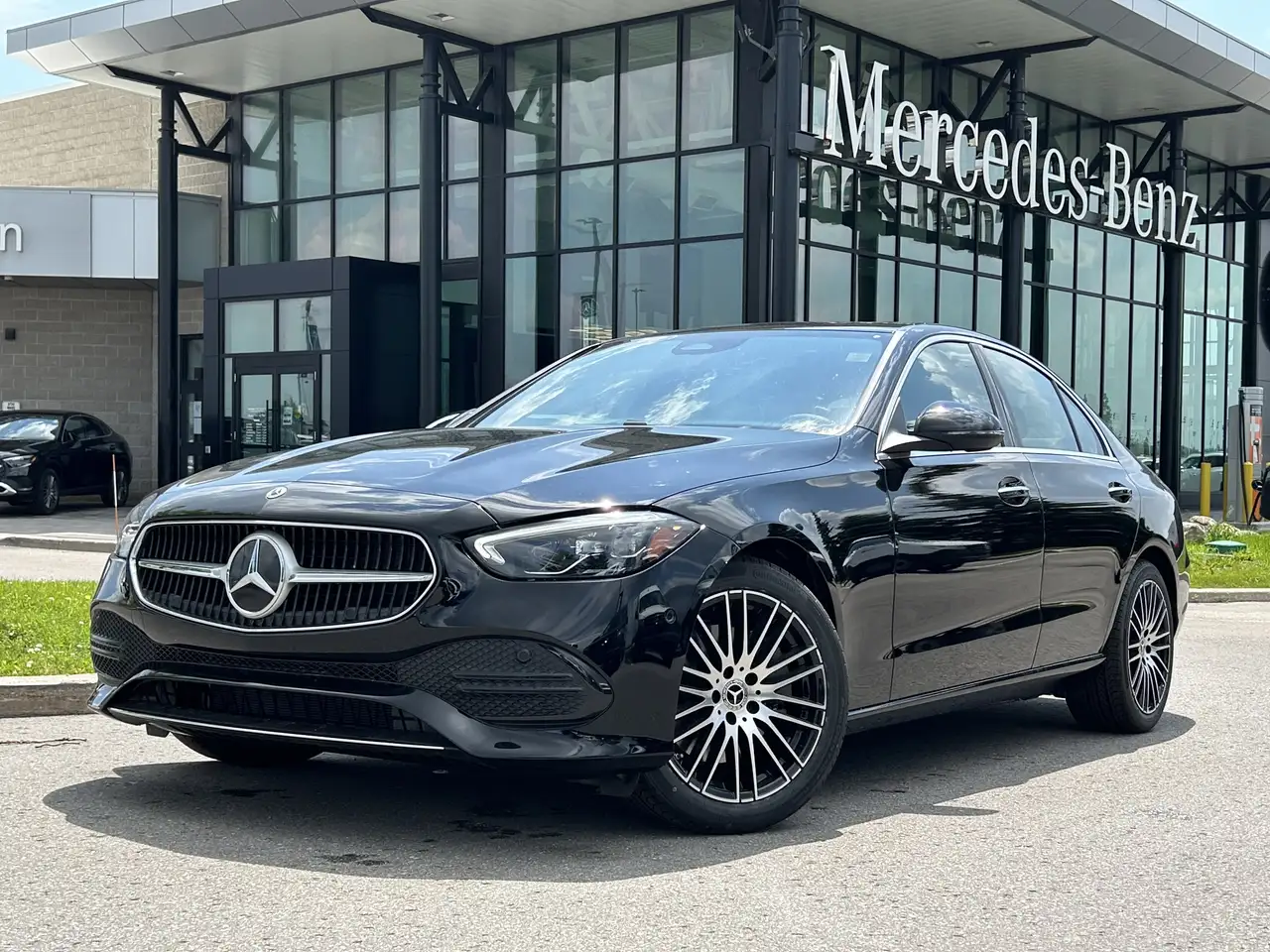 Mercedes-Benz C-Class - Image 9
