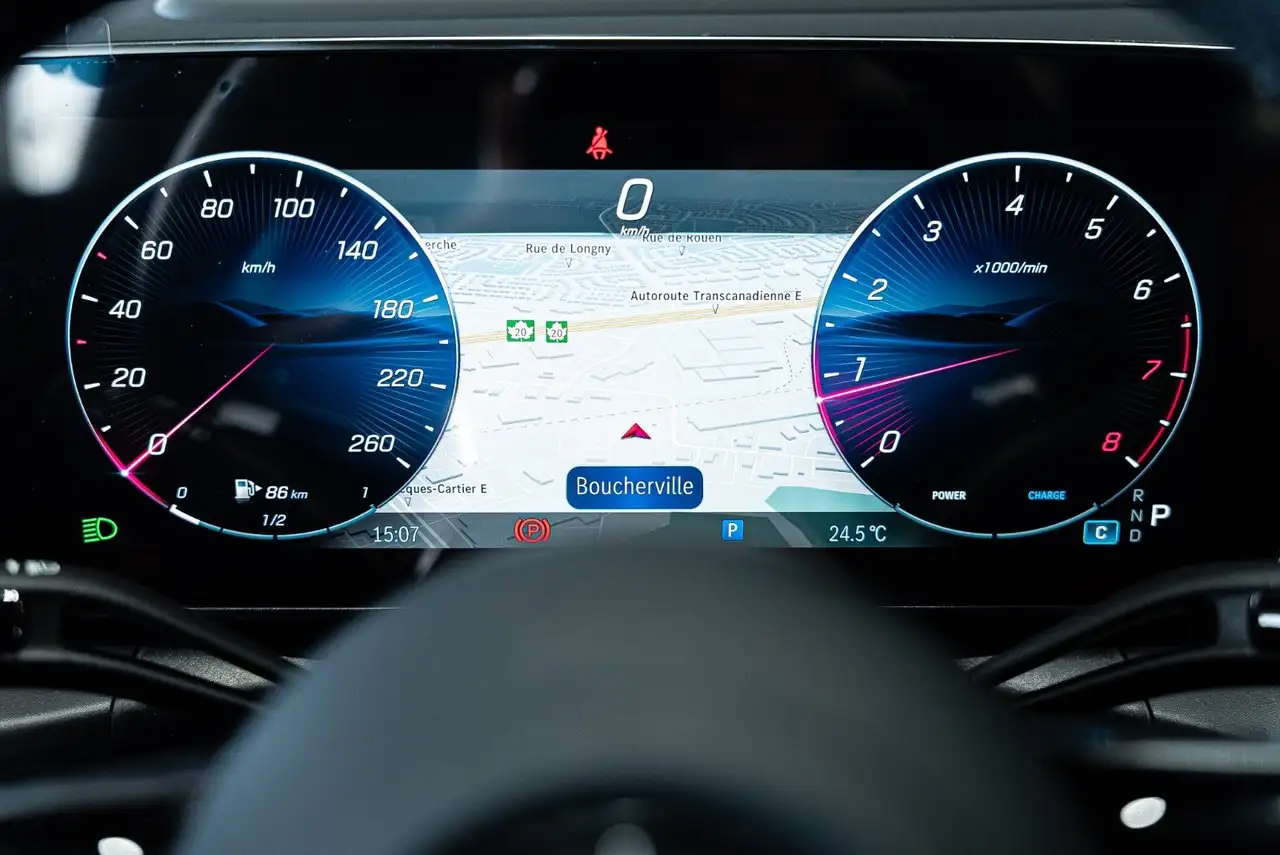 Mercedes-Benz GLC - Image 9