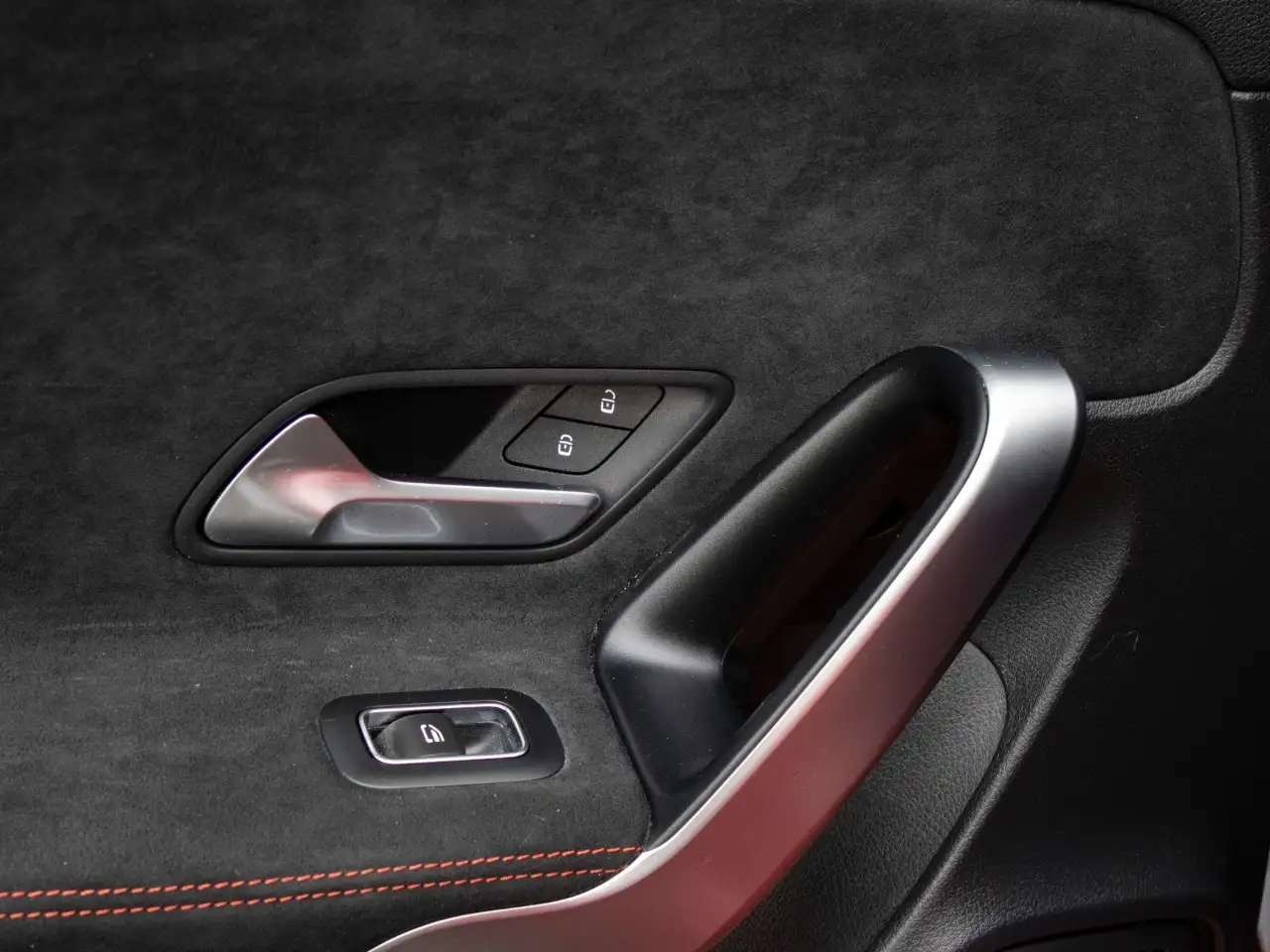 Mercedes-Benz CLA - Image 23