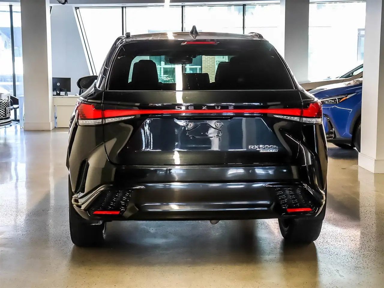 Lexus RX - Image 4