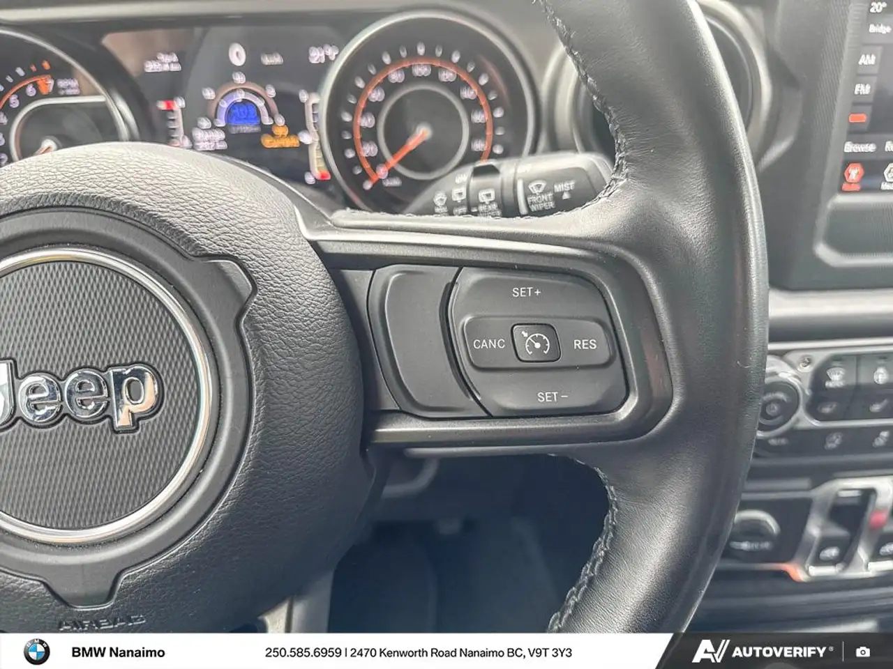 Jeep Wrangler - Image 11