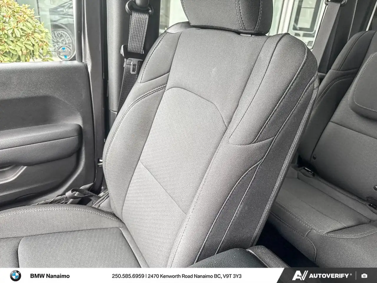 Jeep Wrangler - Image 15