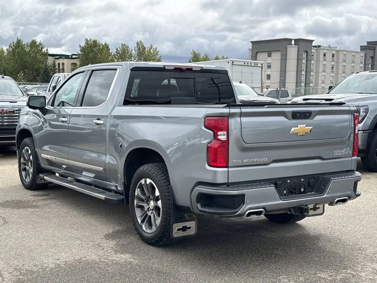 Chevrolet Silverado 1500 - Image 6