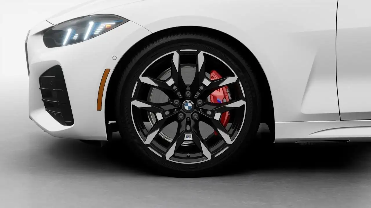 BMW 4 Series - Image 7