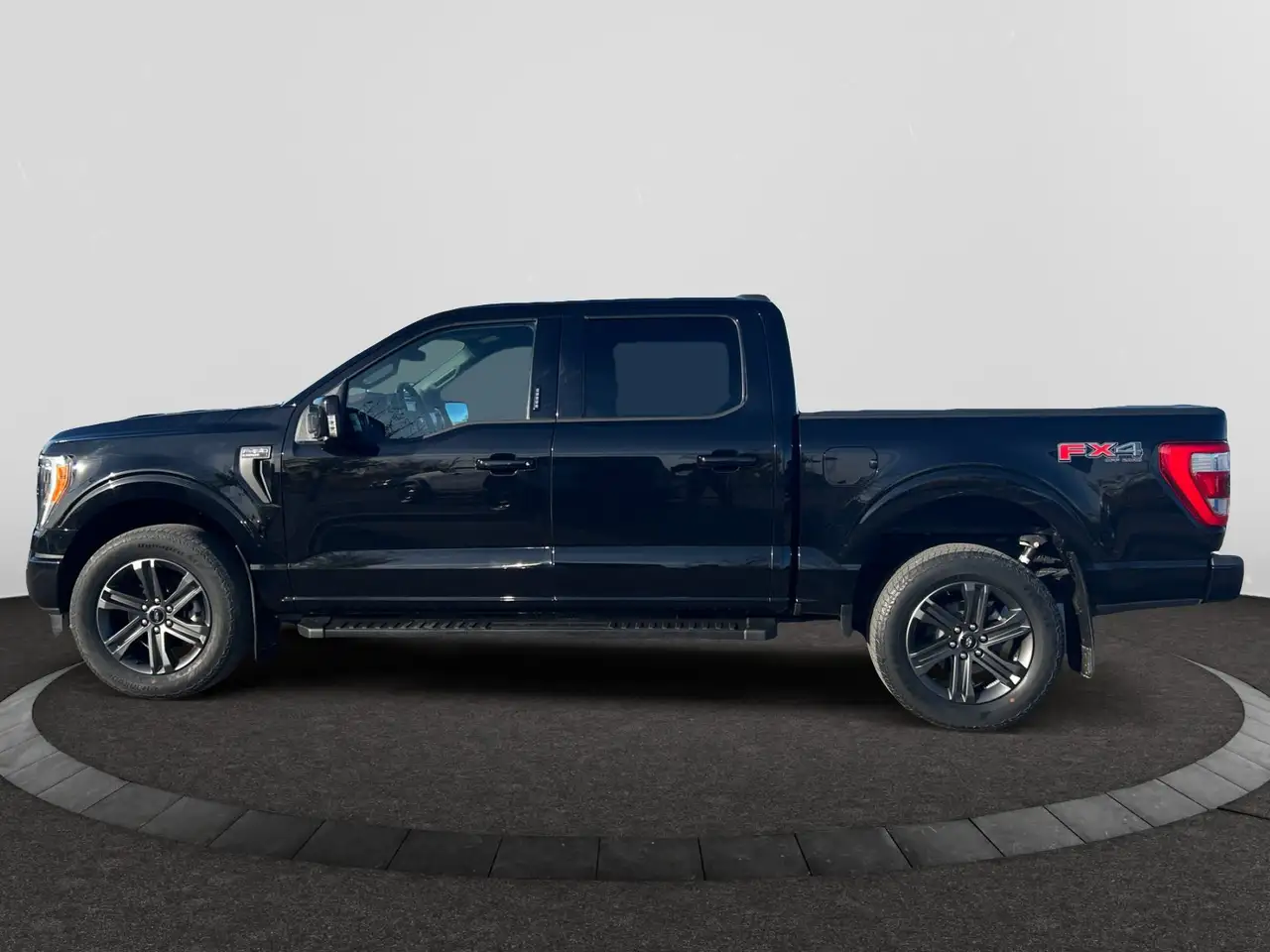 Ford F-150 - Image 2