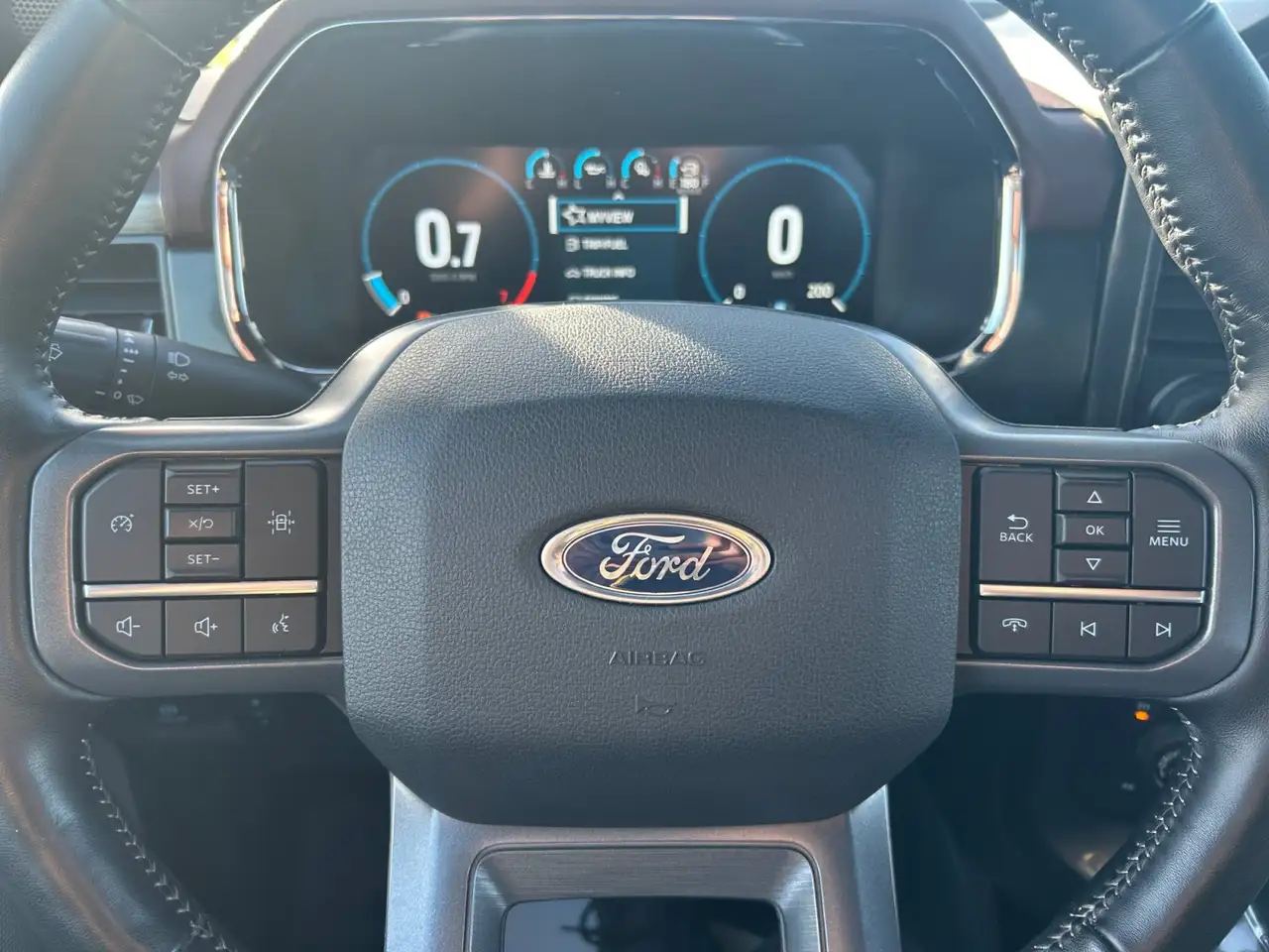 Ford F-150 - Image 21