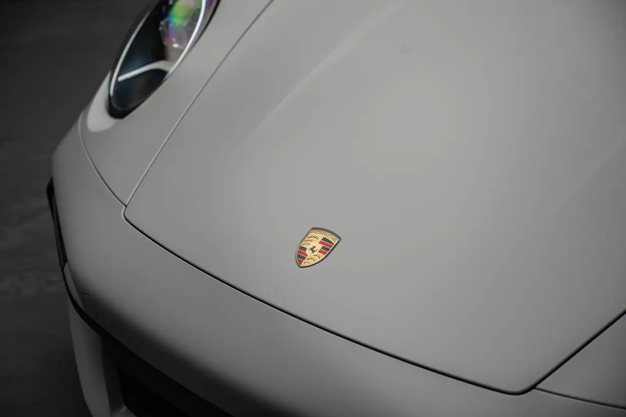 Porsche 911 - Image 3