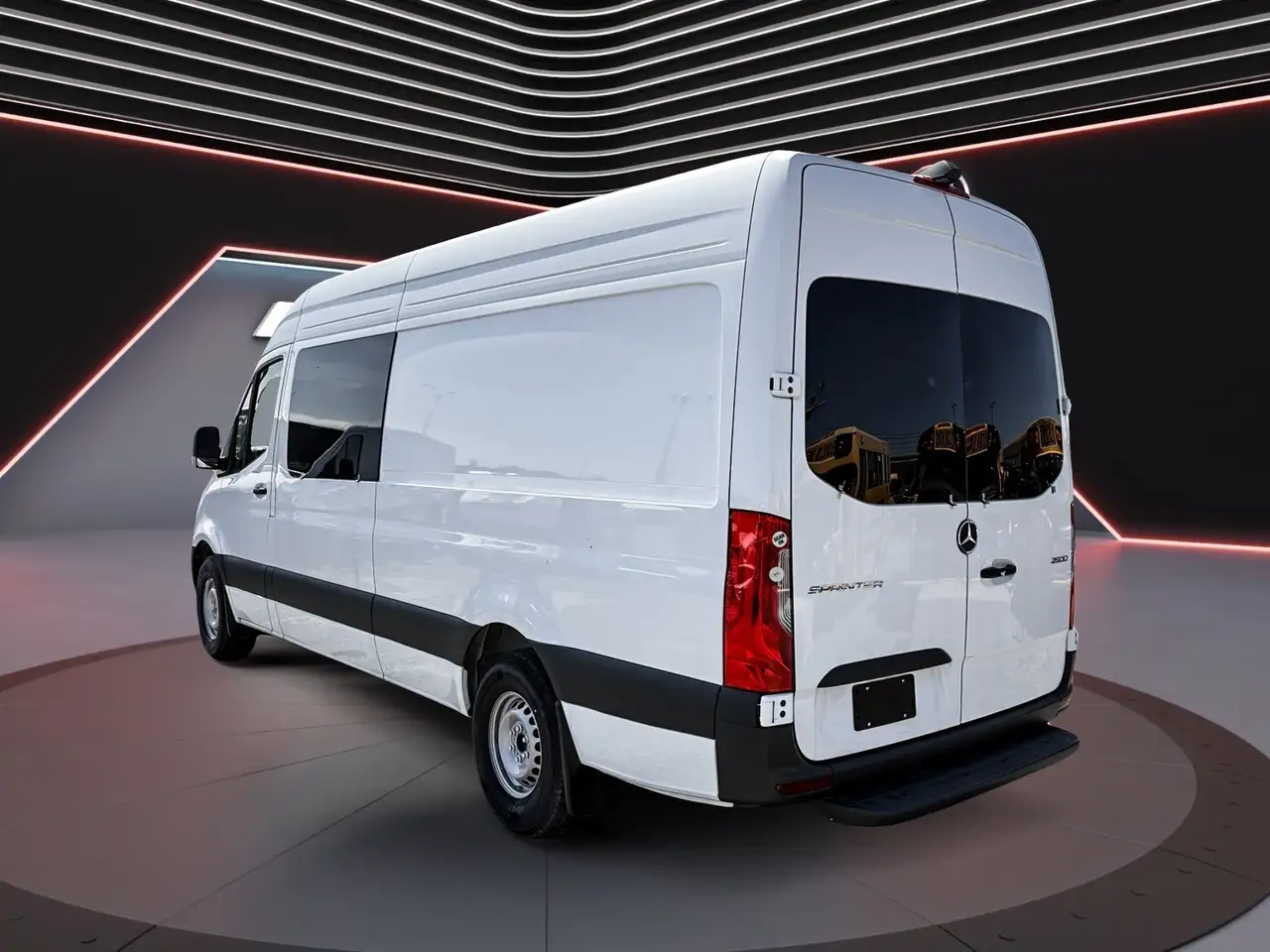 Mercedes-Benz Sprinter - Image 4