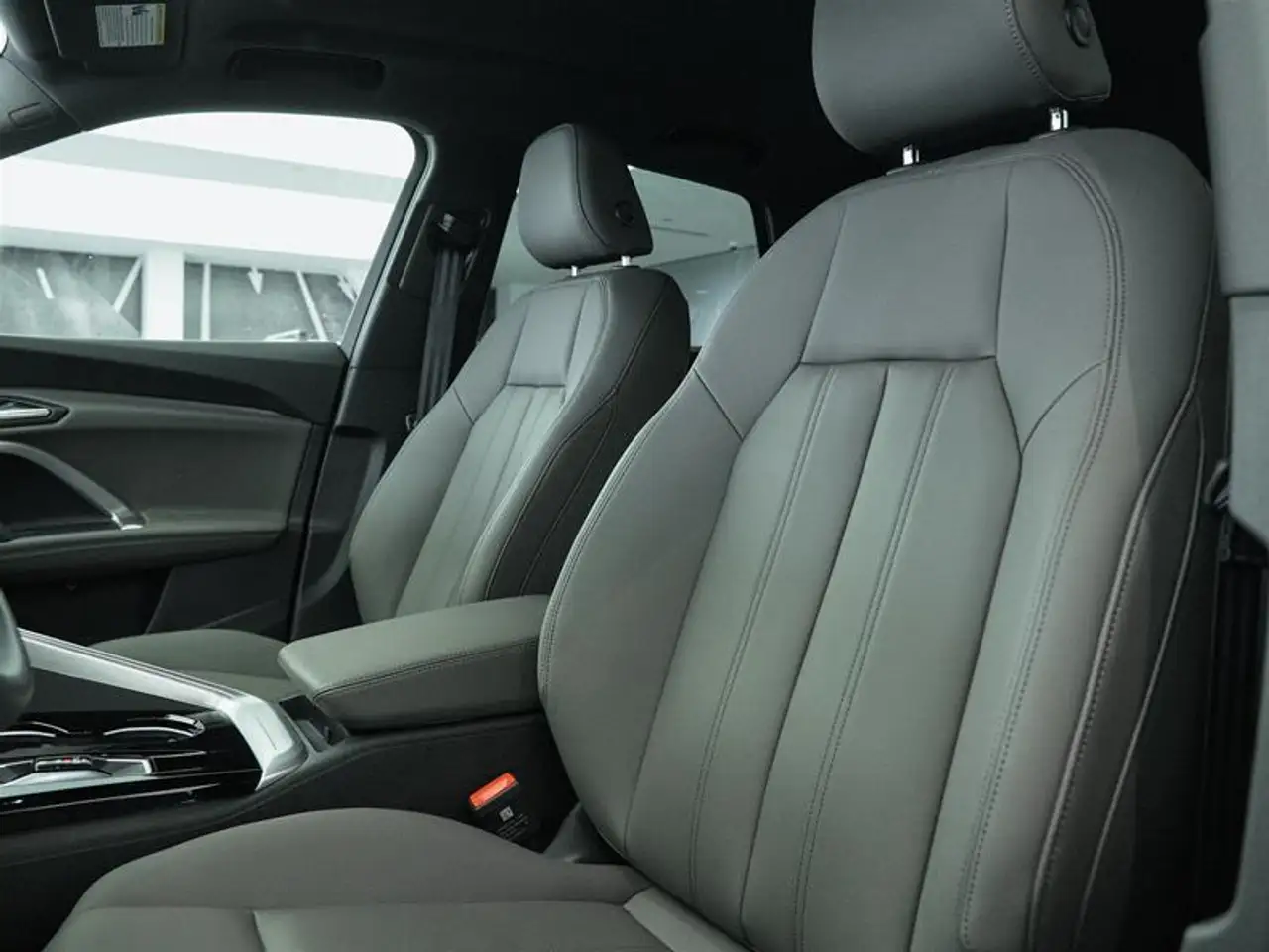 Audi Q5 - Image 18