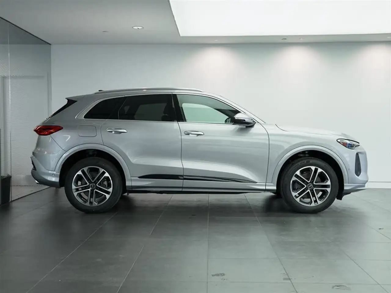 Audi Q5 - Image 3