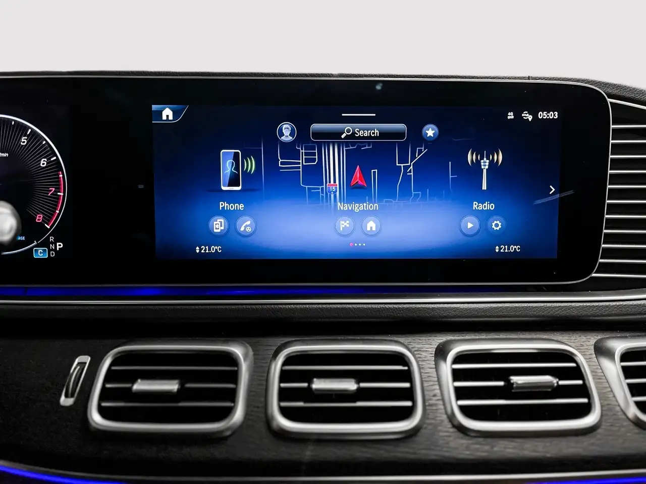 Mercedes-Benz GLE - Image 12