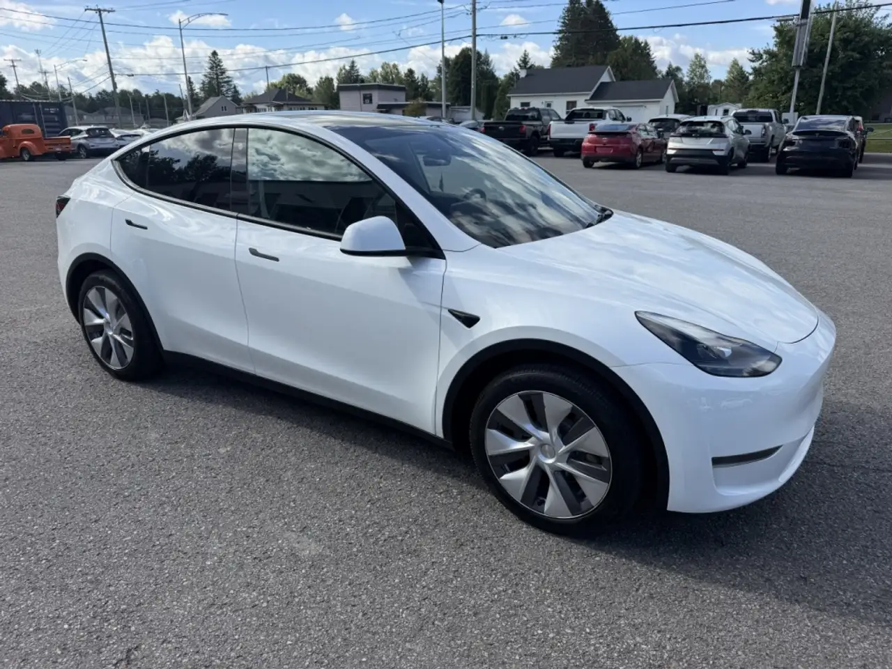 Tesla Model Y - Image 5