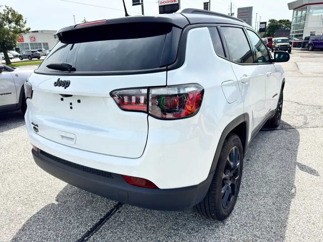 Jeep Compass - Image 6