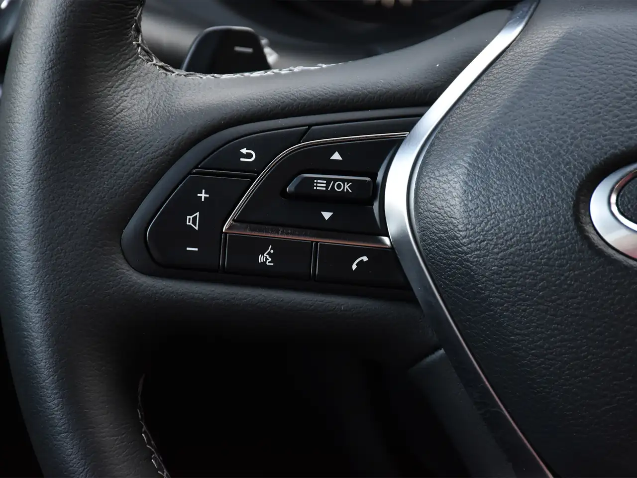 Infiniti QX50 - Image 17