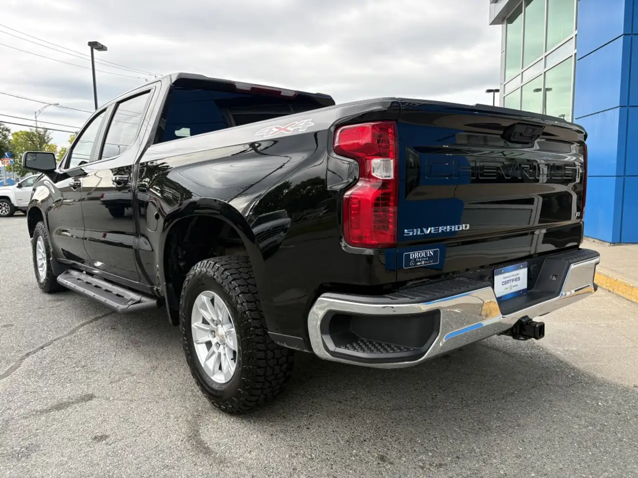 Chevrolet Silverado 1500 - Image 4