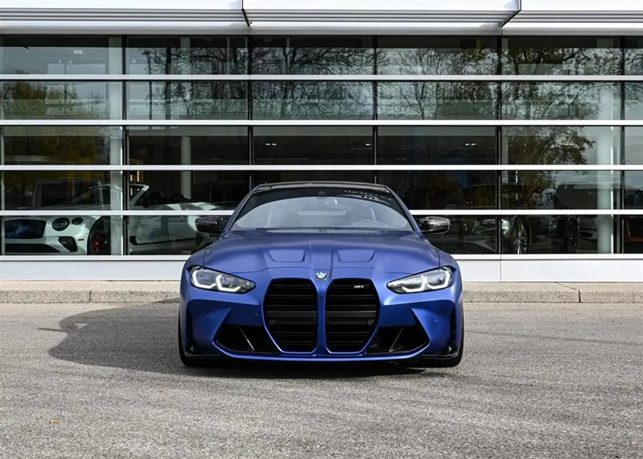 BMW M4 - Image 3