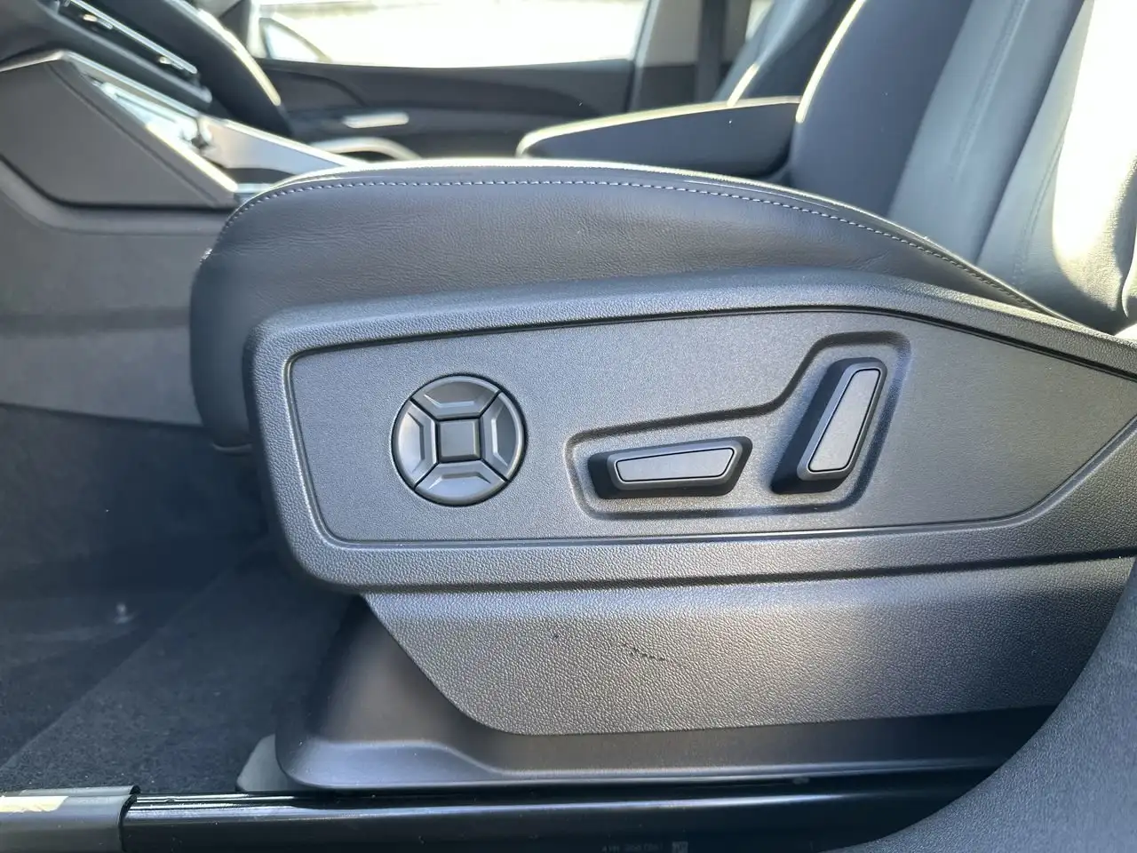 Audi Q5 - Image 19