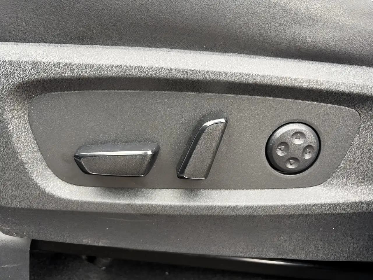 Infiniti QX60 - Image 20