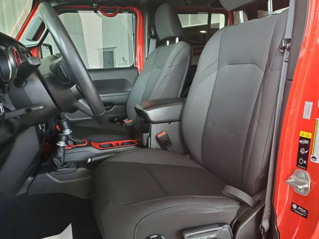 Jeep Gladiator - Image 12