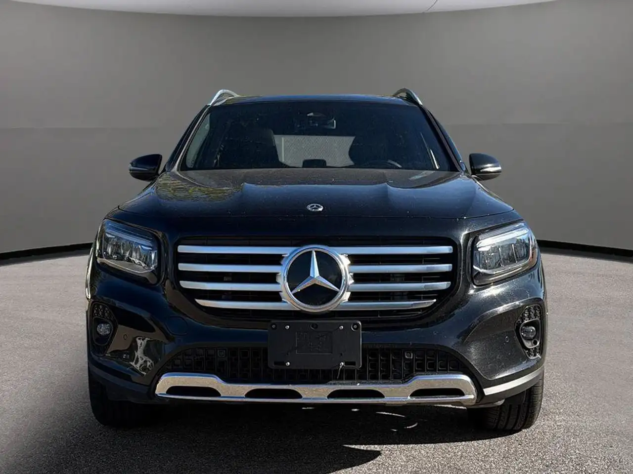 Mercedes-Benz GLB - Image 2
