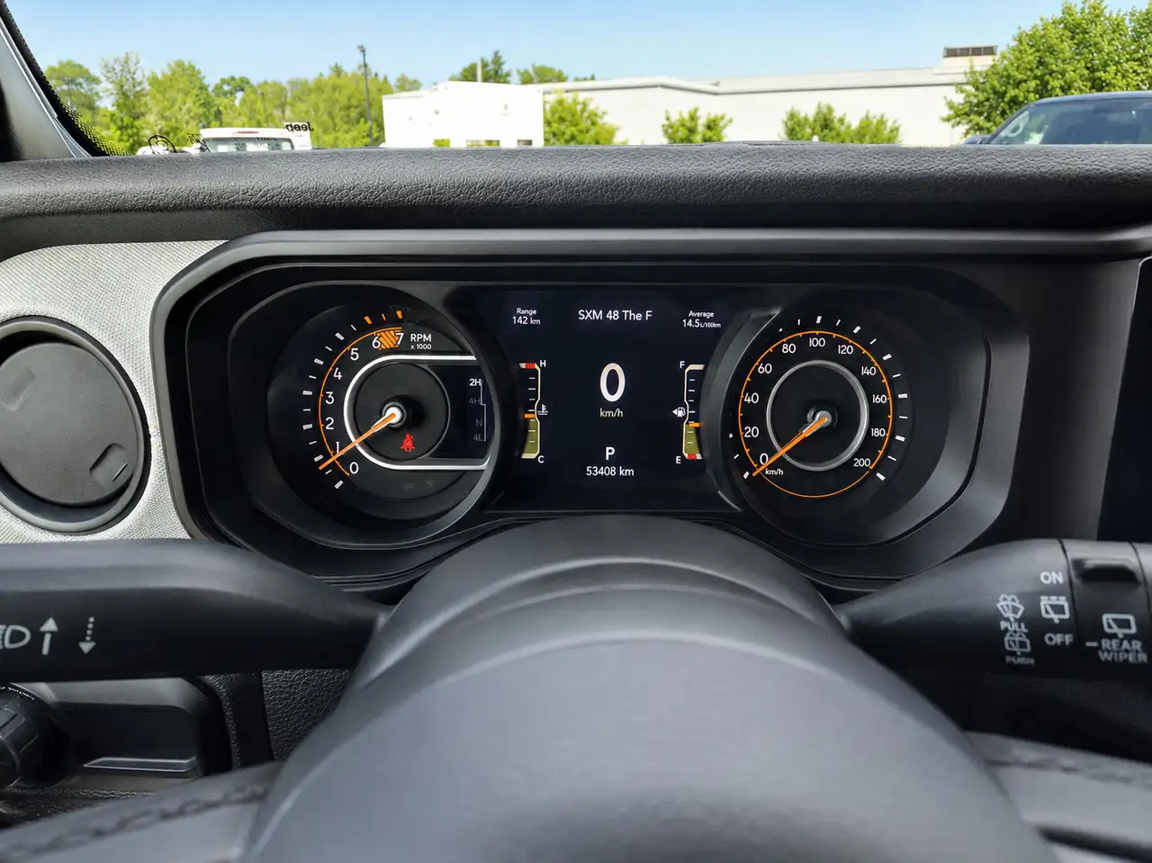 Jeep Wrangler - Image 11