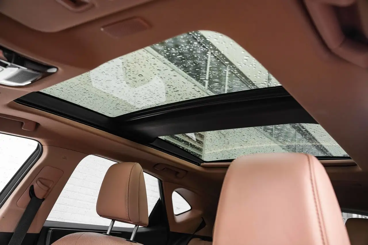 Lexus NX 350 - Image 36