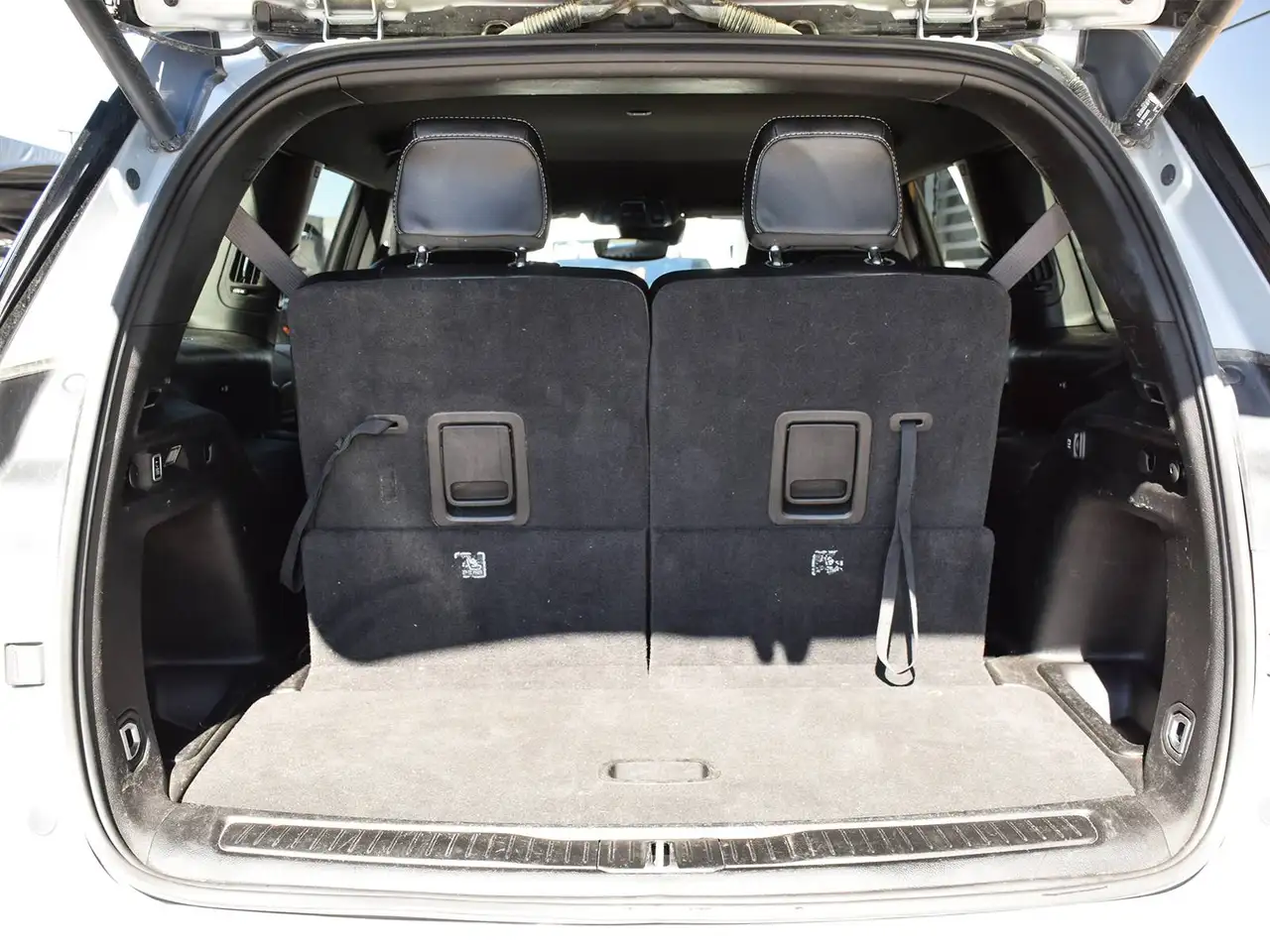 Jeep Grand Cherokee - Image 10