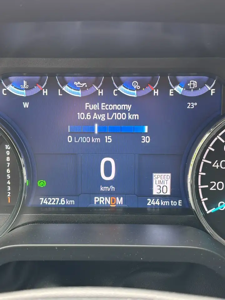 Ford F-150 - Image 38
