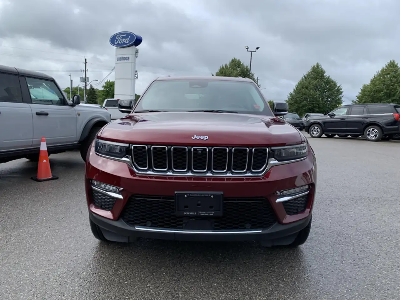 Jeep Grand Cherokee - Image 2