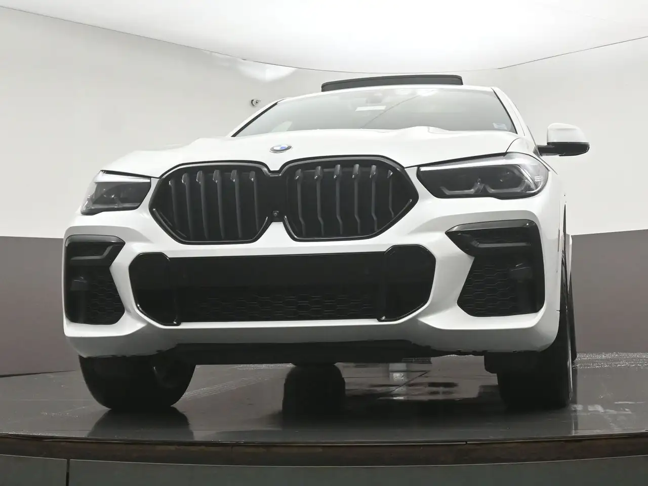 BMW X6 - Image 46