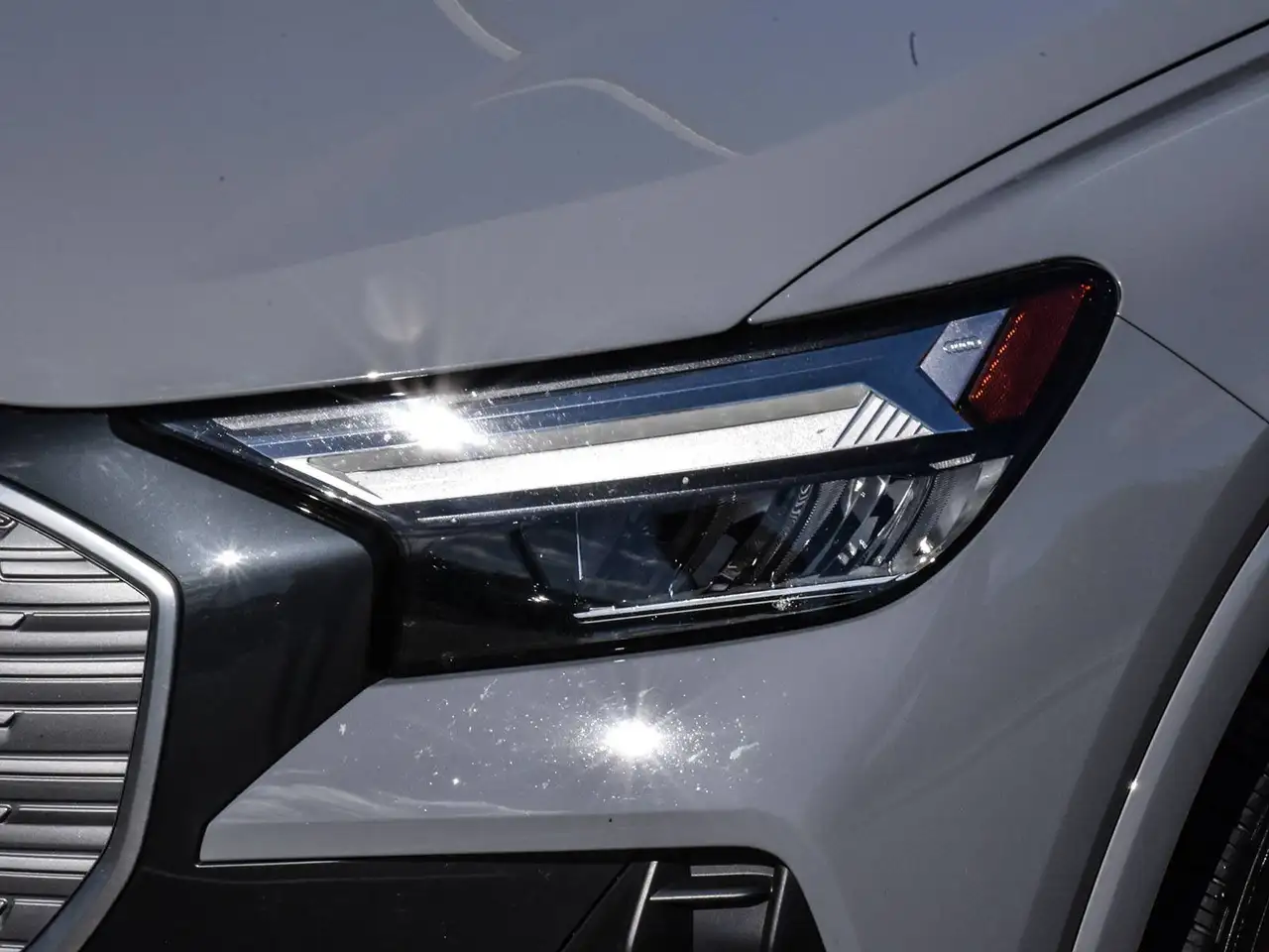 Audi Q4 e-tron - Image 8