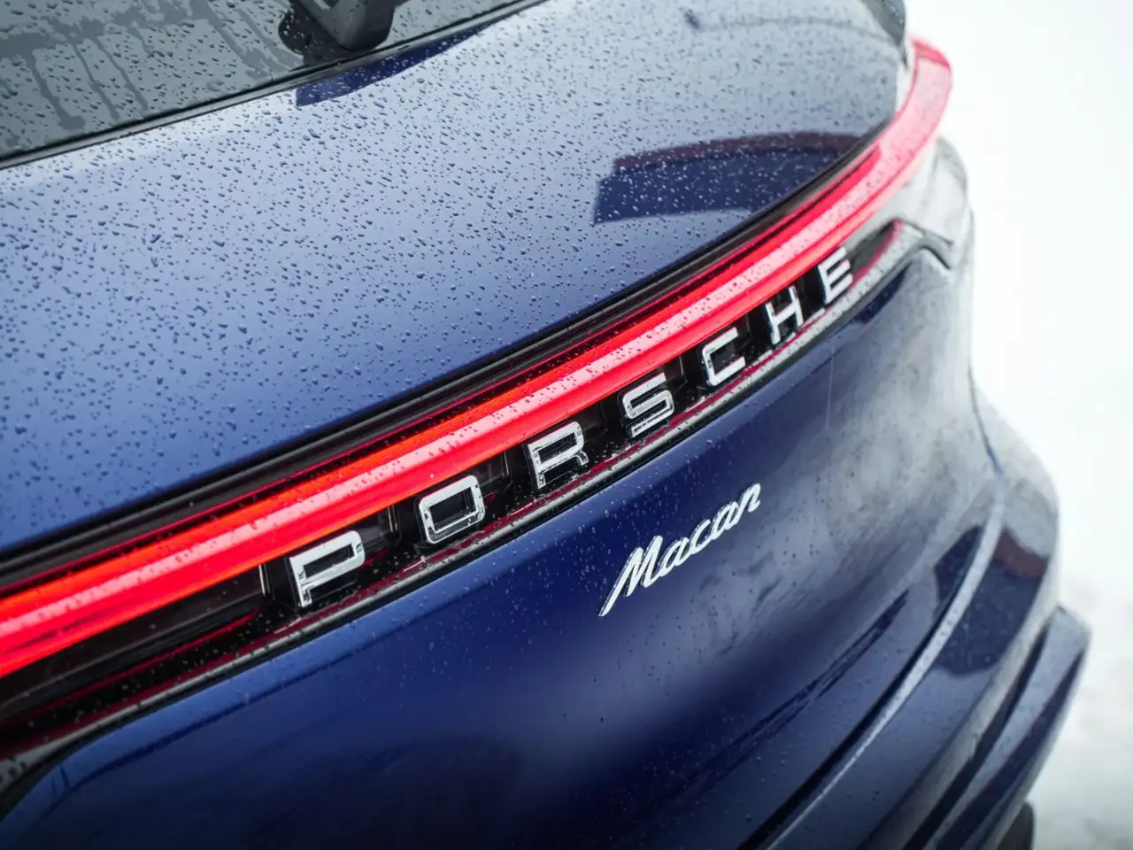 Porsche Macan - Image 11