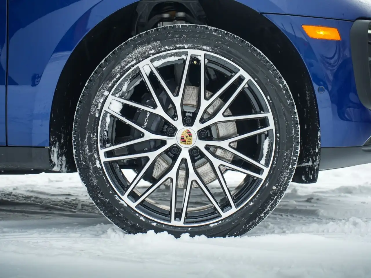 Porsche Macan - Image 2