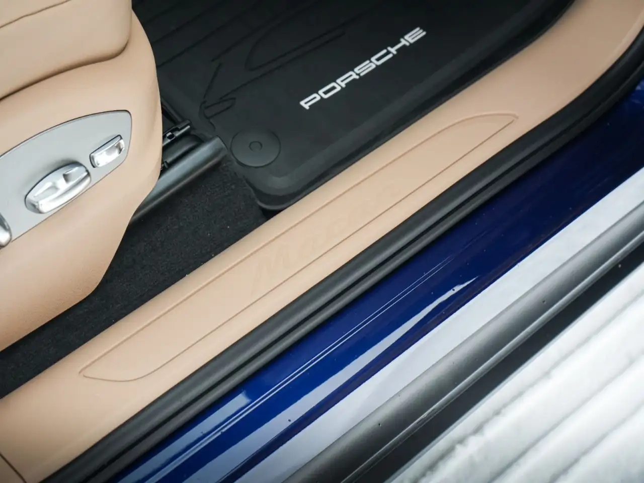 Porsche Macan - Image 13