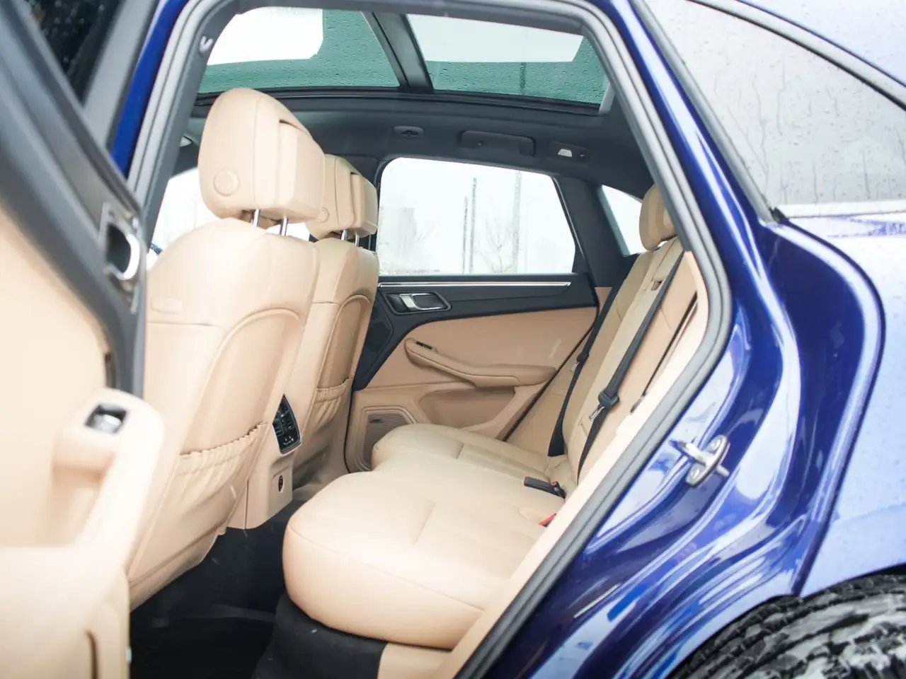 Porsche Macan - Image 20