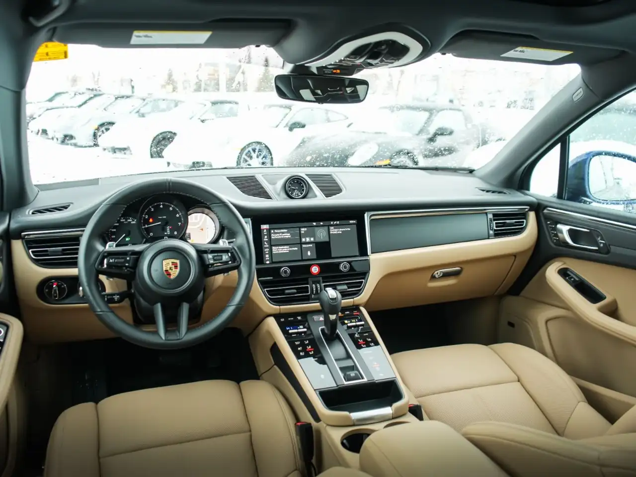 Porsche Macan - Image 16