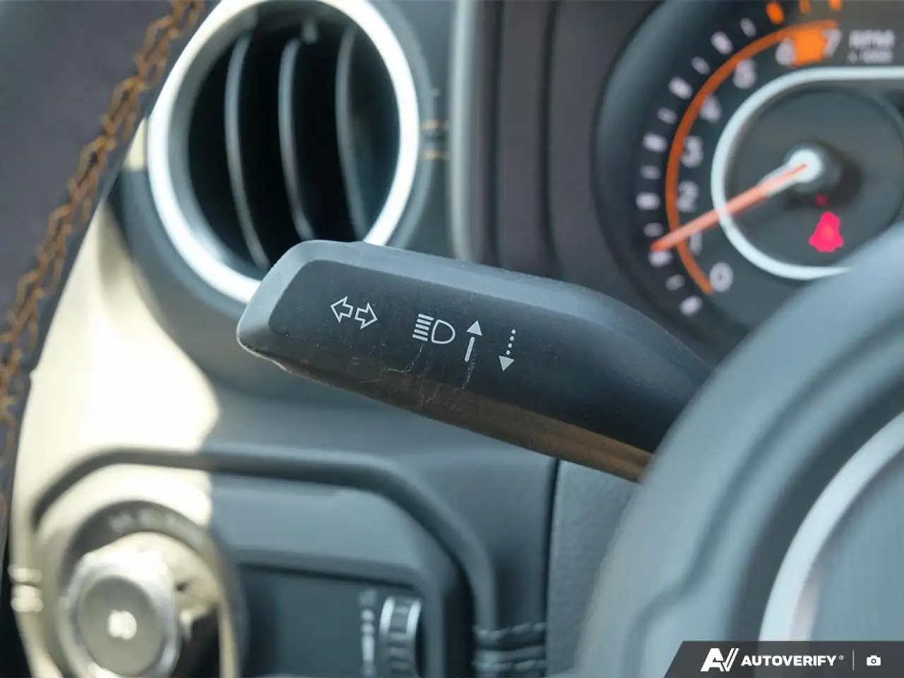 Jeep Wrangler - Image 16