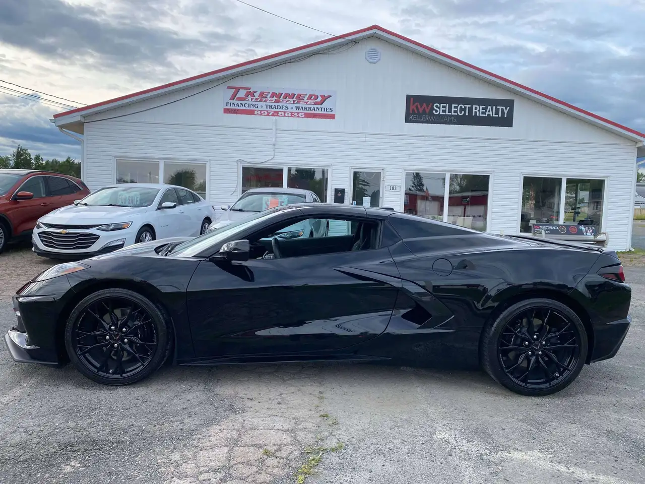 Chevrolet Corvette - Image 1
