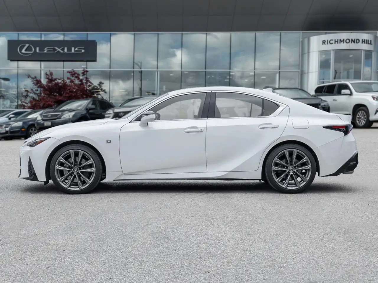 Lexus IS - Image 4