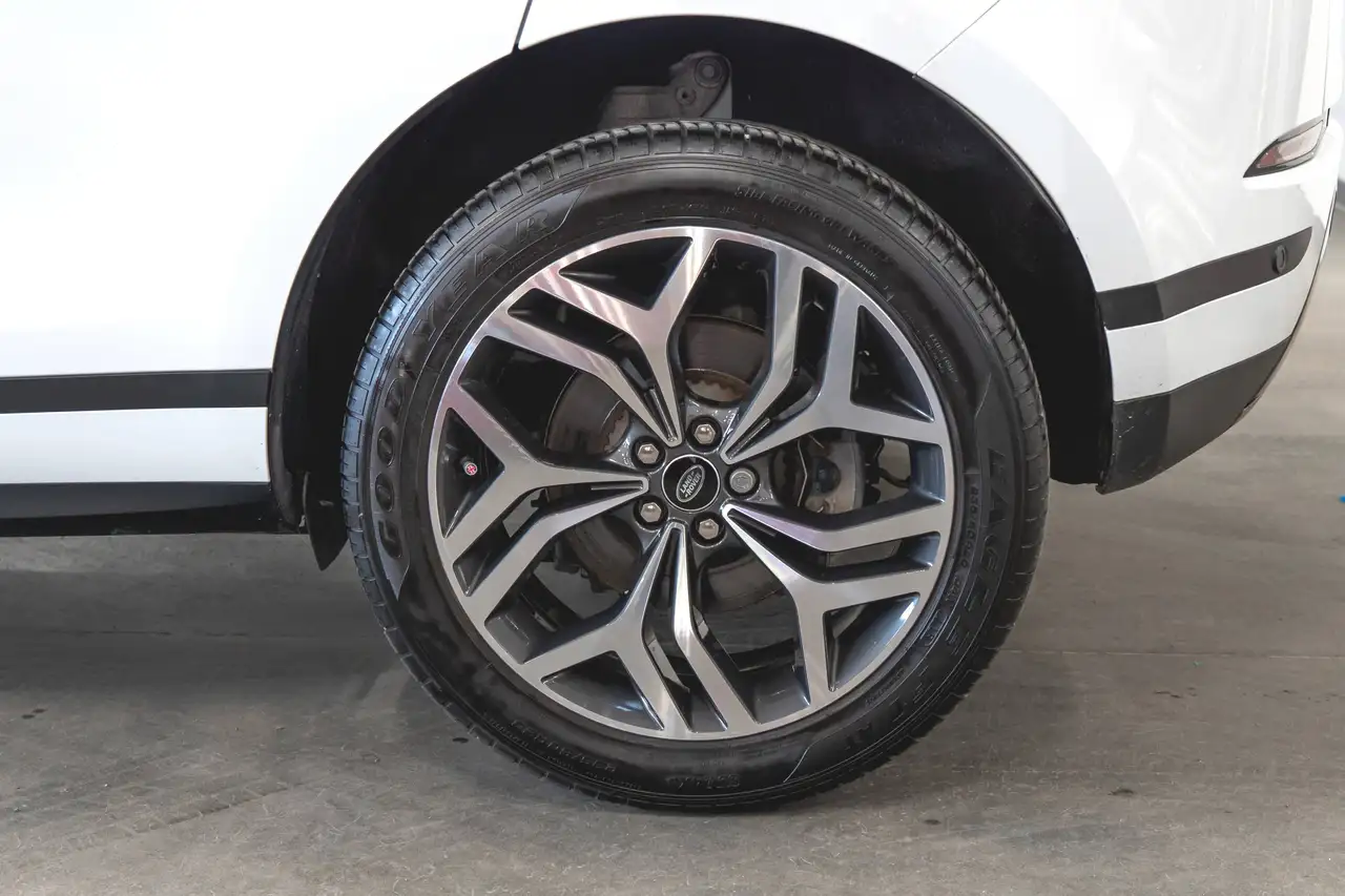 Land Rover Range Rover Evoque - Image 20