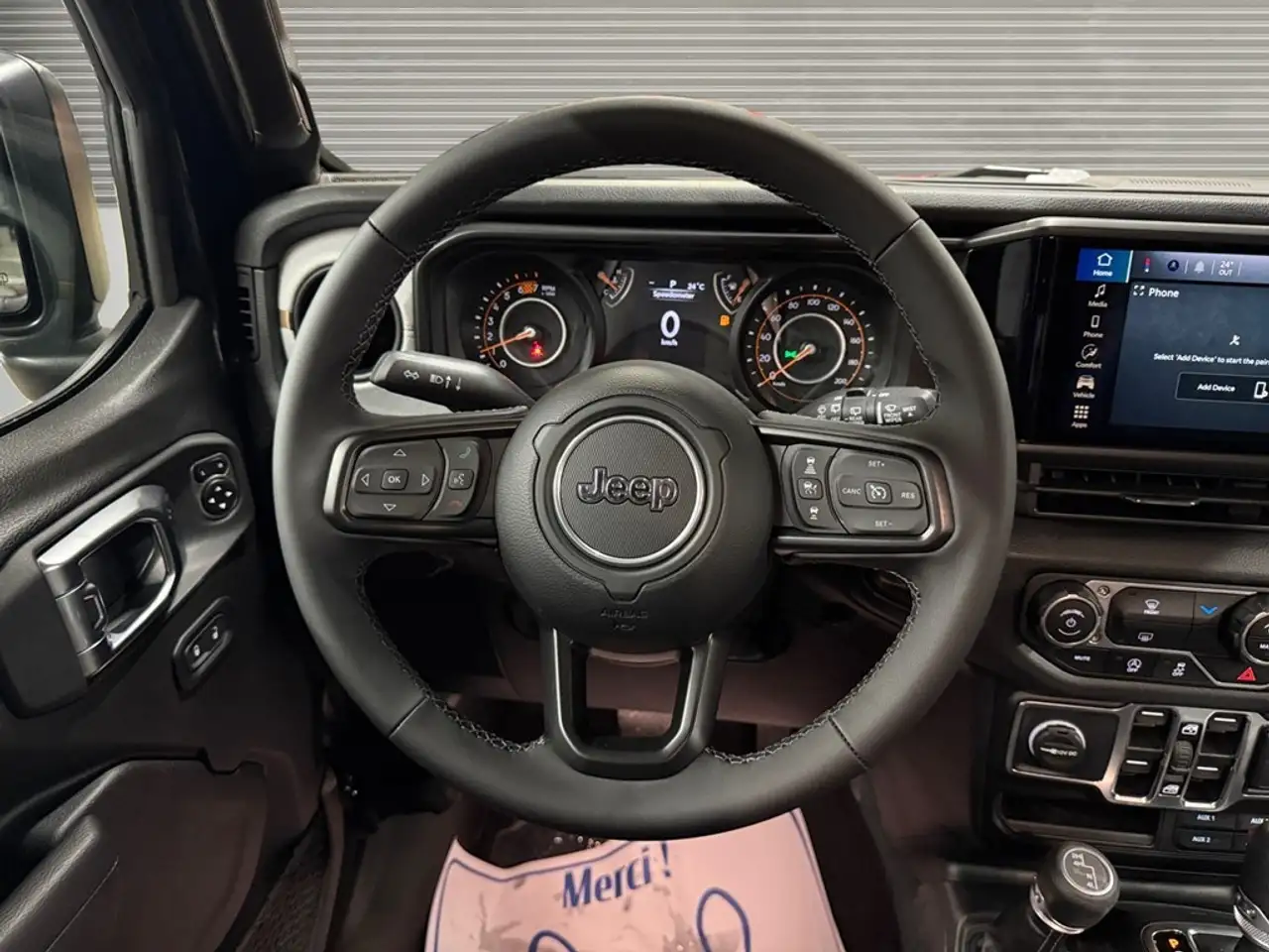 Jeep Wrangler - Image 13