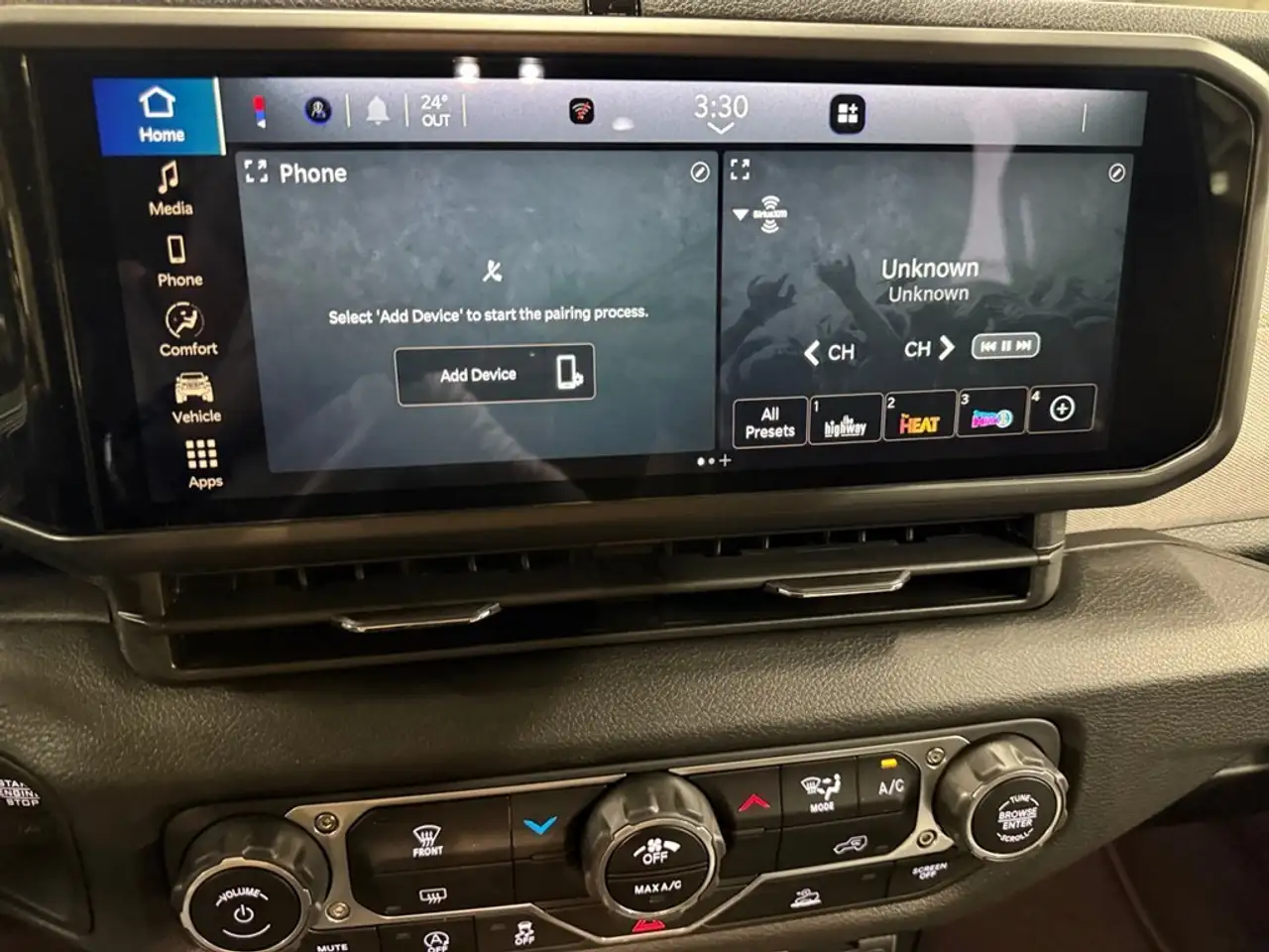 Jeep Wrangler - Image 20