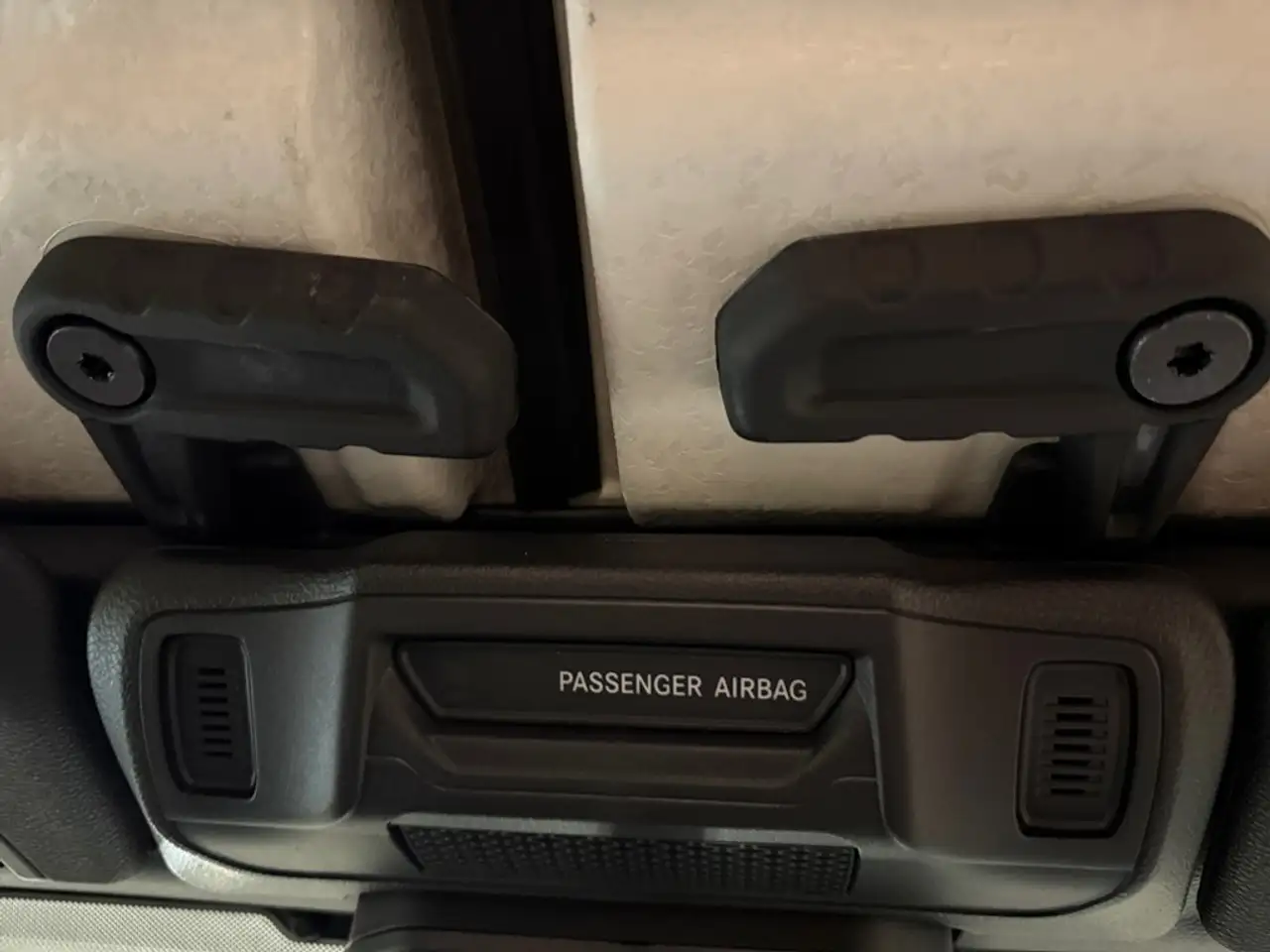 Jeep Wrangler - Image 23