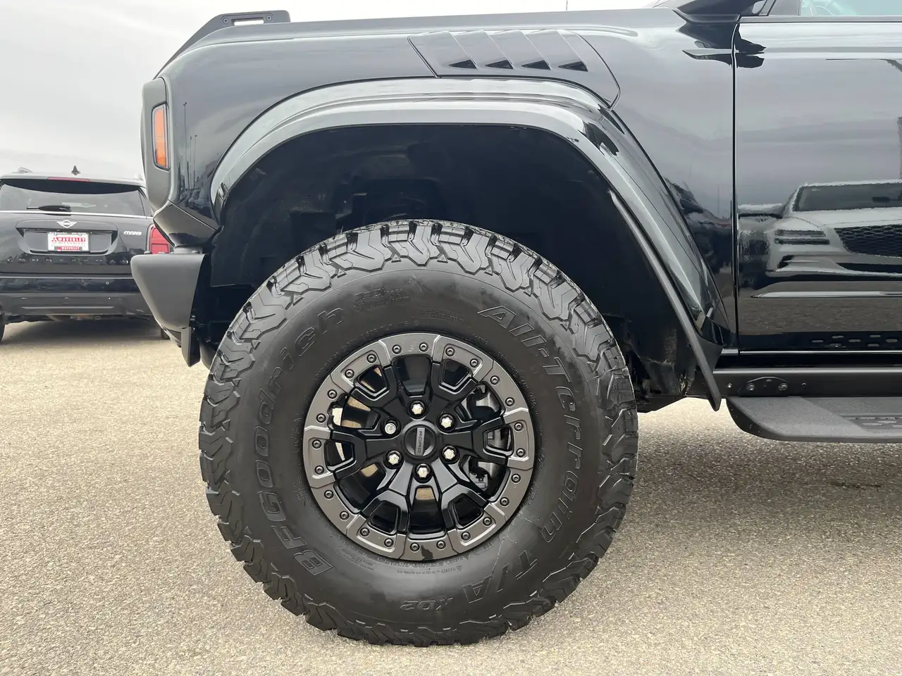 Ford Bronco - Image 39