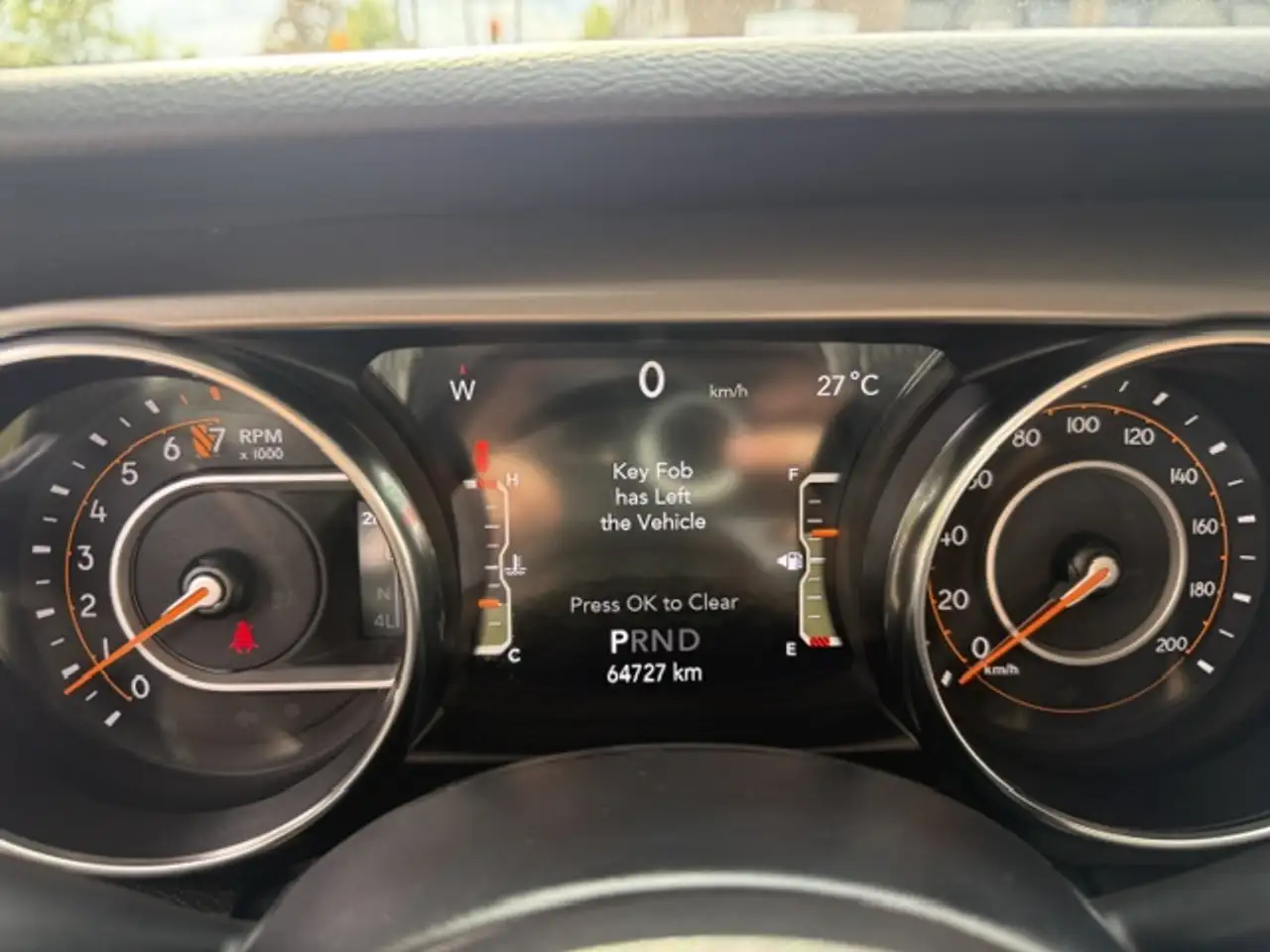 Jeep Wrangler - Image 12