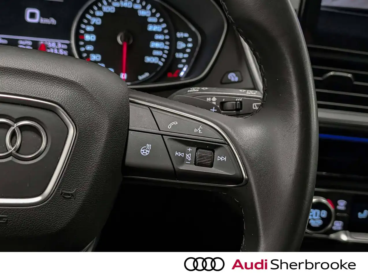 Audi Q5 - Image 20