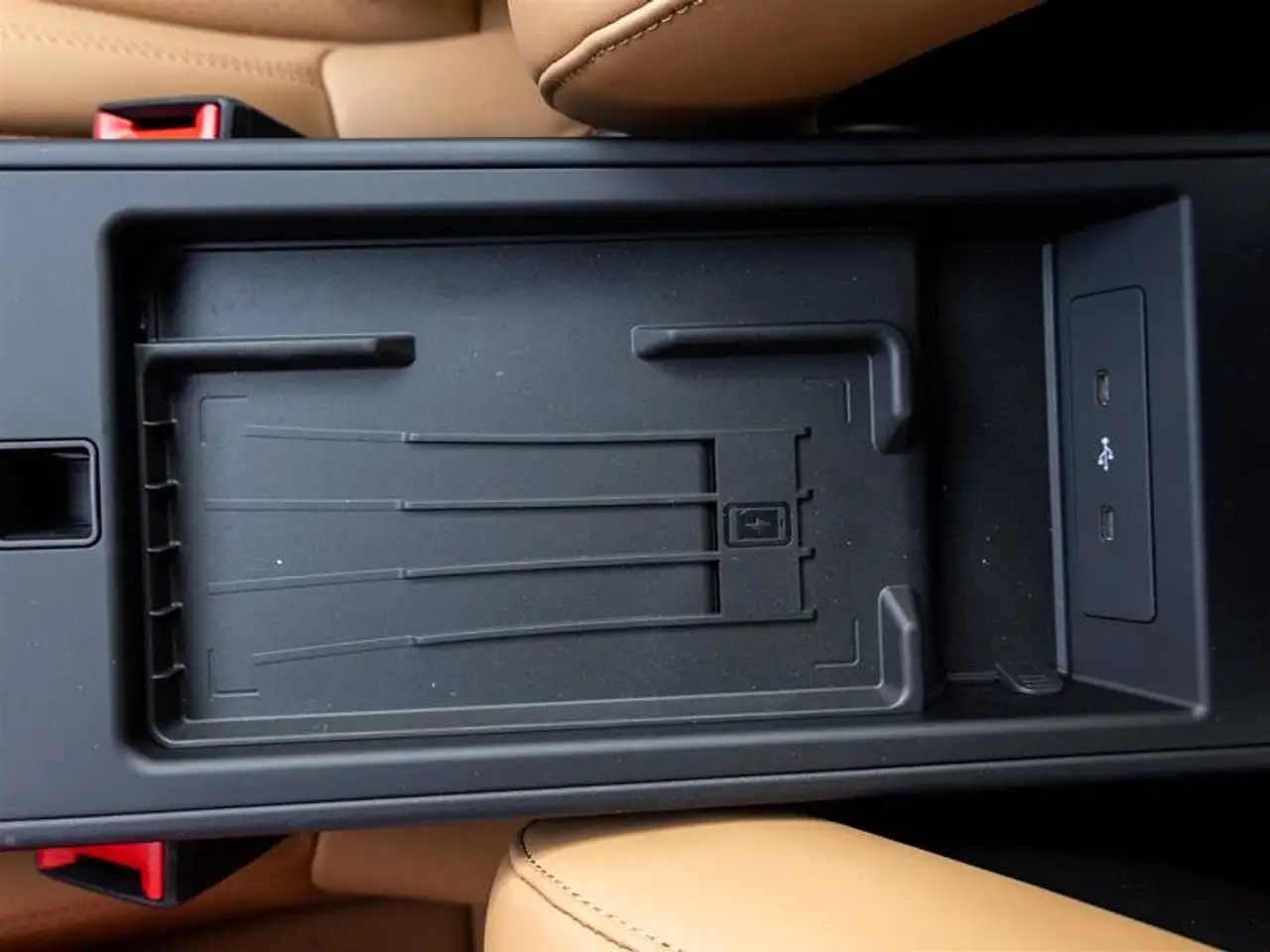 Porsche 911 - Image 25