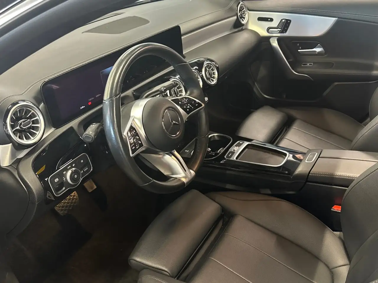 Mercedes-Benz CLA - Image 12